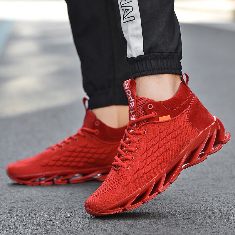 2020 New Winter Men's Warm Plush Sneakers Lightweight Breathable Running Shoes Fashion Casual Training Fitness Shoes Big Size